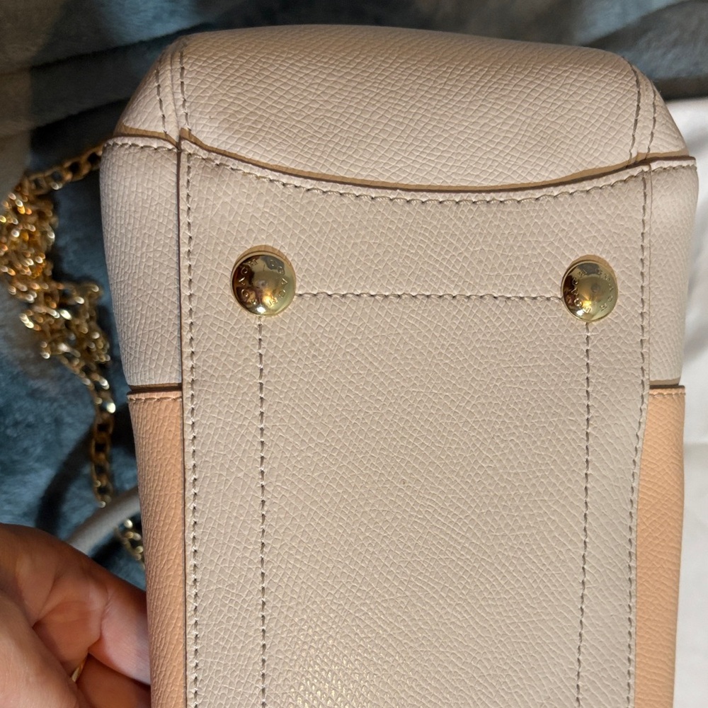 Coach New York Elegant Cream and Tan Women's Bag - Picture 8 of 9